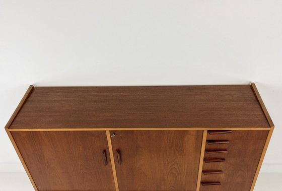 Image 1 of Zweeds Vintage Teak Fineren Dressoir 