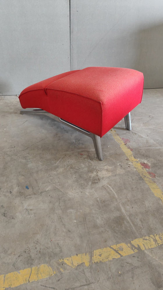 Image 1 of Design on Stock Solo fauteuil + voetenbank