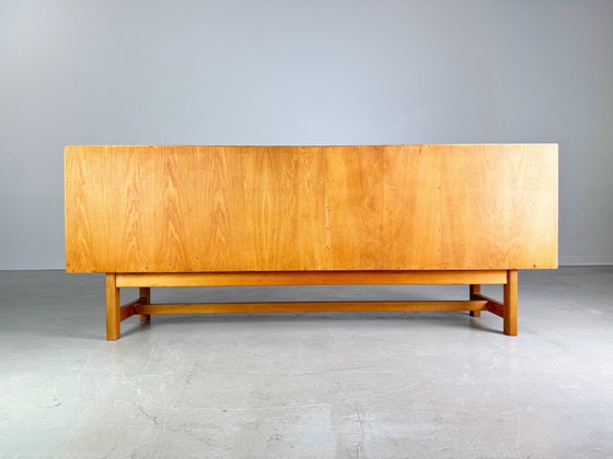 Image 1 of Mid Century dressoir Kp Møbler Kurt Ostervig eik