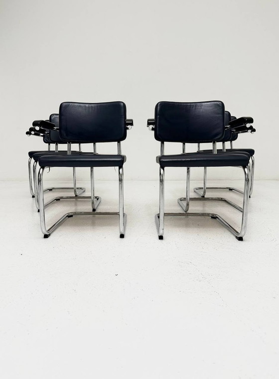 Image 1 of Set van 5 sledestoelen met armleuningen van Marcel Breuer voor Thonet