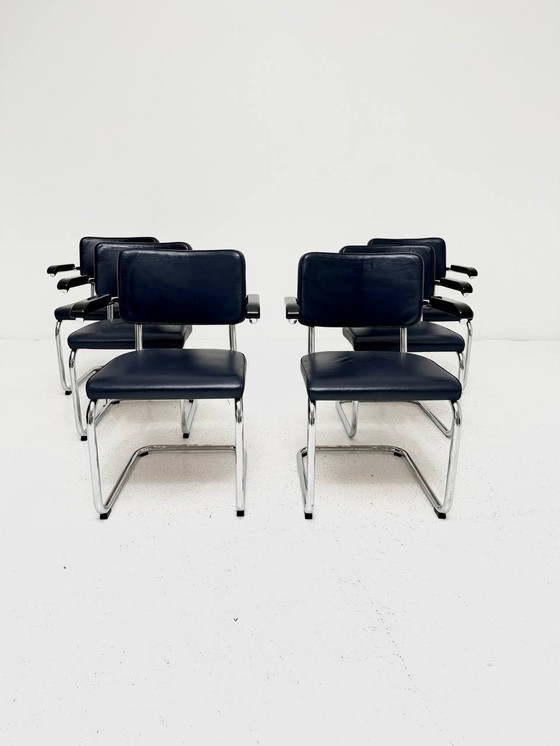 Image 1 of Set van 5 sledestoelen met armleuningen van Marcel Breuer voor Thonet