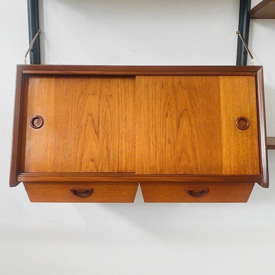 Image 1 of Louis van Teeffelen Wandmeubel Deens Design Wandsysteem Webe 1960's