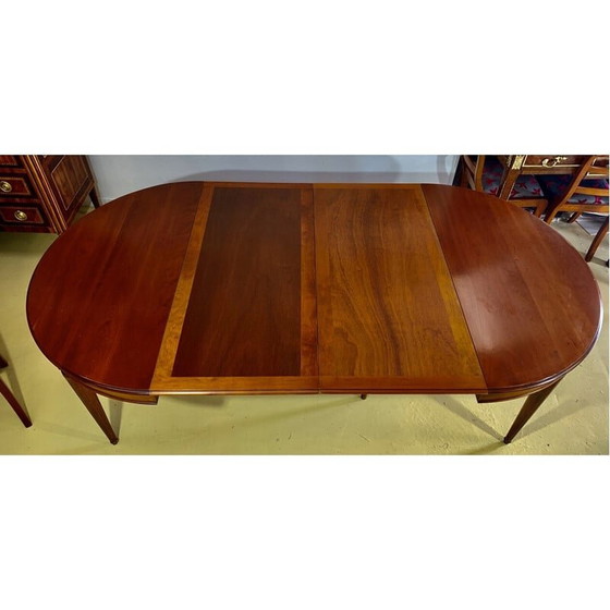 Image 1 of Vintage ronde tafel in kersenhout met 2 verlengstukken