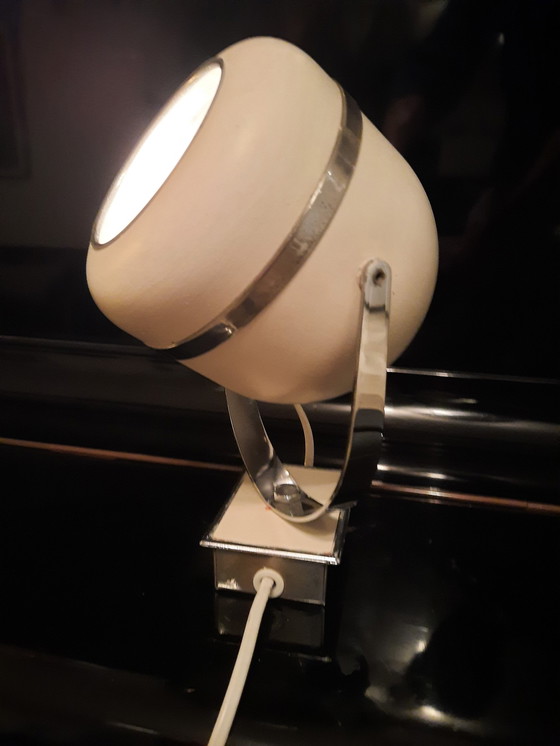 Image 1 of Space Age Witte Eyeball Tafel / Muur Lamp  Jaren 60