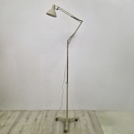 Mid Century Medische Vloerlamp Door H Busquet Voor Hala, Nl 1960S