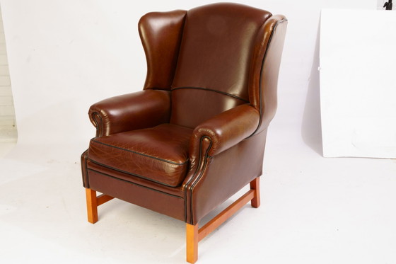 Image 1 of Engelse Wingchair