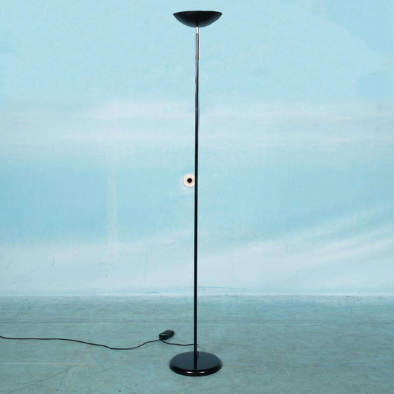 Image 1 of Minimalistische matzwarte vloerlamp 70s, memphis uplight