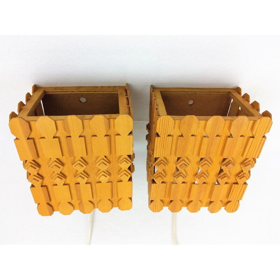 Image 1 of Paar Scandinavisch grenen vintage wandlampen 1960's