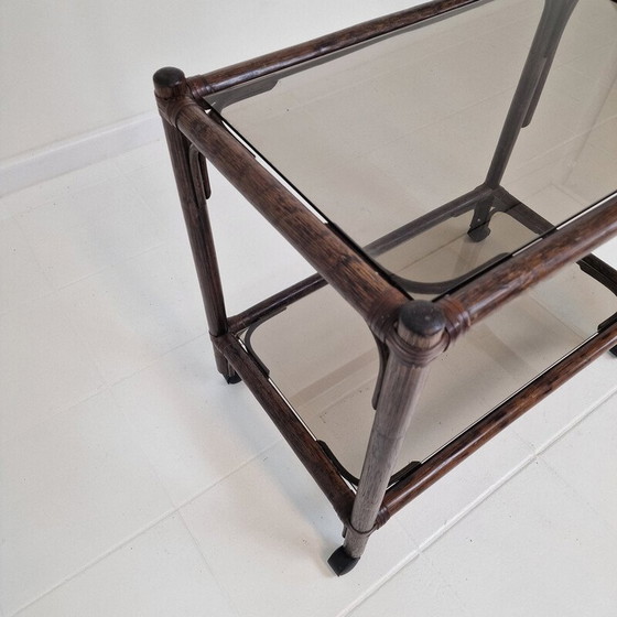 Image 1 of Mid century Italiaanse Bas trolley van gebogen hout en gerookt glas, 1970