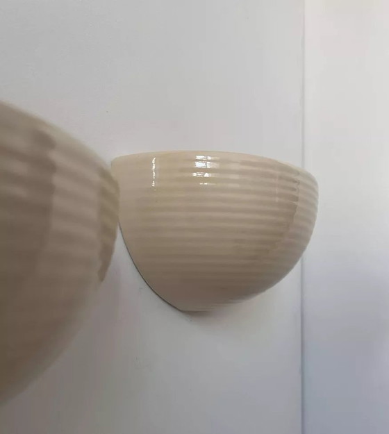 Image 1 of 2X beige porseleinen wandlampen, Frankrijk 1970