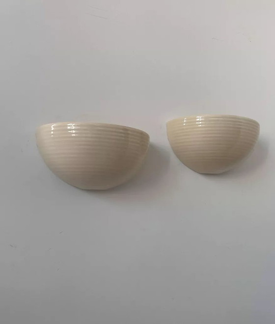 Image 1 of 2X beige porseleinen wandlampen, Frankrijk 1970