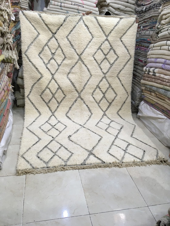 Image 1 of Beni Ouarain Marokkaans Berber Vloerkleed 3m10 x 1m96