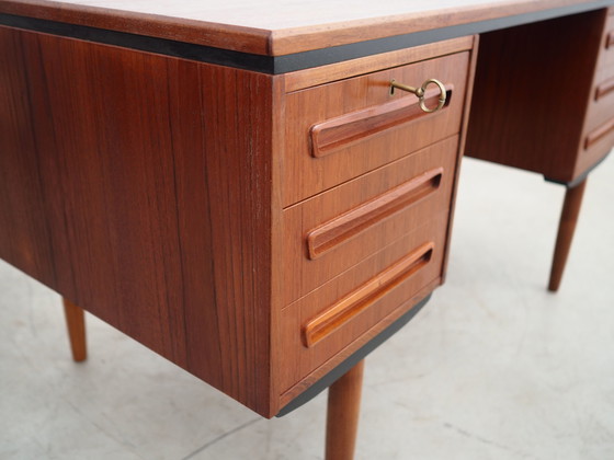 Image 1 of Teakhouten bureau, Deens ontwerp, 1960S, Ontwerper: J. Svenstrup