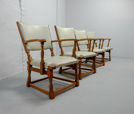 Image 1 of 4 Artifort Dutch Design Eikenhouten Fauteuils van Theo Ruth voor Artifort, jaren 50