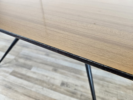 Image 1 of 1960S Vintage ijzeren eettafel met formica blad