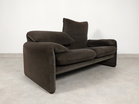 Image 1 of Cassina Maralunga 2 Zit Bicolore Beige - Grey