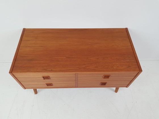 Image 1 of Vintage Deens Ladekastje Teak 4 Lades