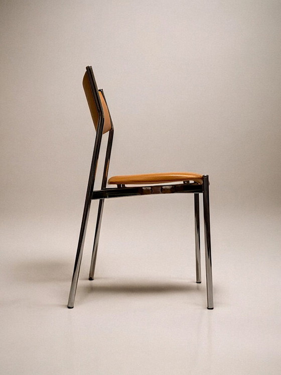 Image 1 of C. 1970 - Suite De Quatre Chaises En Skaï Jaune Et Chrome - (Suite van vier stoelen in Skaï geel en chroom)