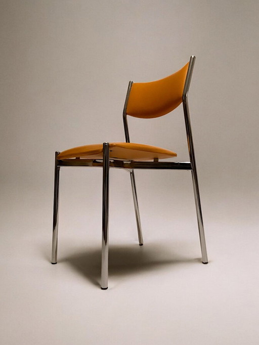 C. 1970 - Suite De Quatre Chaises En Skaï Jaune Et Chrome - (Suite van vier stoelen in Skaï geel en chroom)