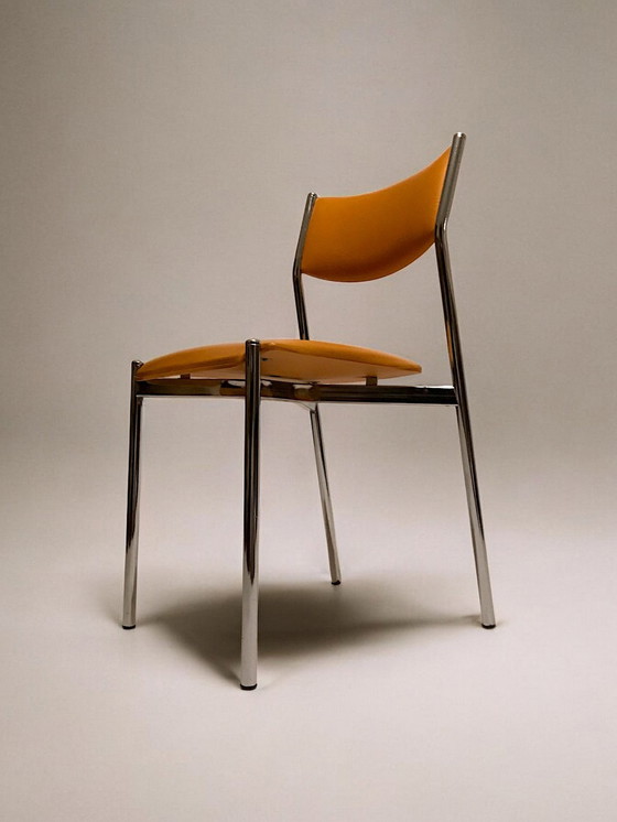 Image 1 of C. 1970 - Suite De Quatre Chaises En Skaï Jaune Et Chrome - (Suite van vier stoelen in Skaï geel en chroom)