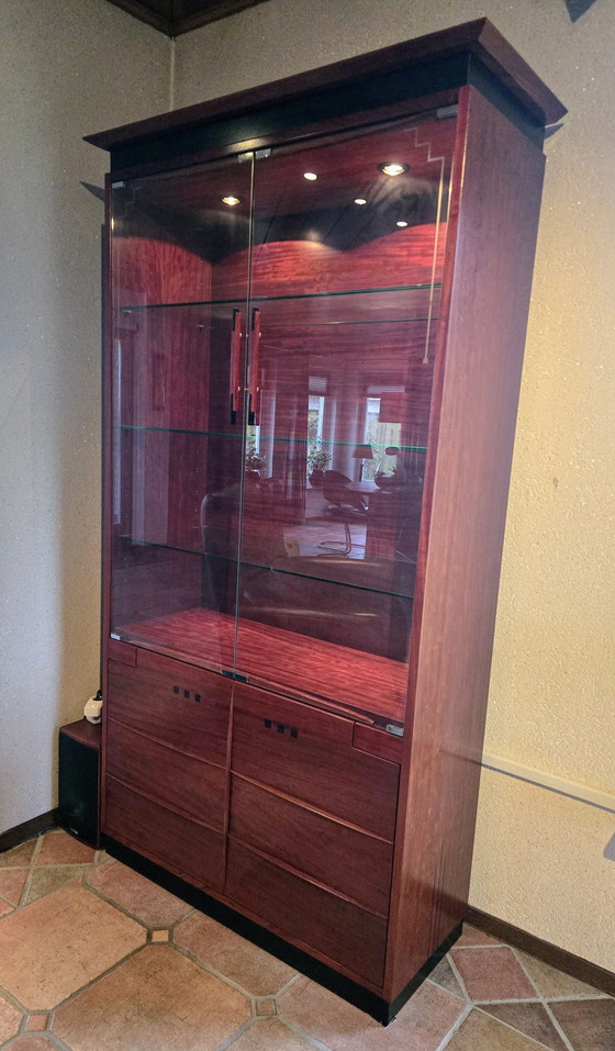 Image 1 of Vitrine Kast Schuitema 