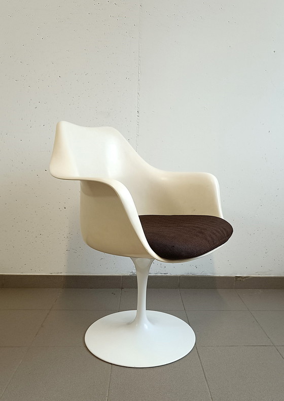 Image 1 of Vintage Tulpenstoel van Eero Saarinen - Knoll Nederland