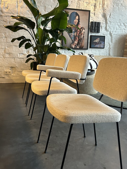 8x Artifort Eetkamerstoelen