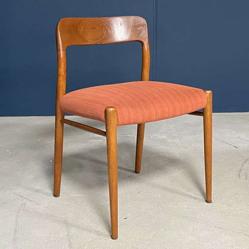 Vintage Eetkamerstoelen- Niels Otto Møller – Model 75 – Jaren 60