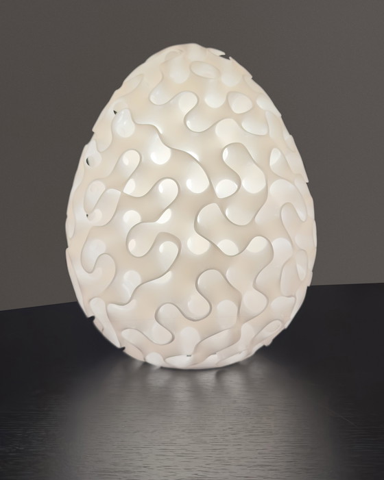 Image 1 of Zwitsers ontwerp - Schwarz minimaal oppervlak Egg #1