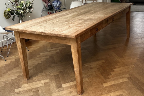 Image 1 of Houten Tafel 240 cm