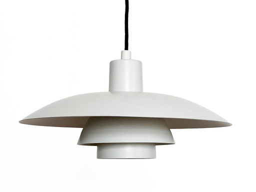 Witte hanglamp Ph 4/3 van Poul Henningsen voor Louis Poulsen. Denemarken 1980