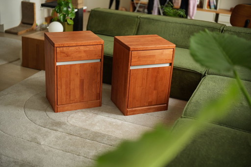 2 Mid-Century Nachtkastjes Warm Hout + Rvs