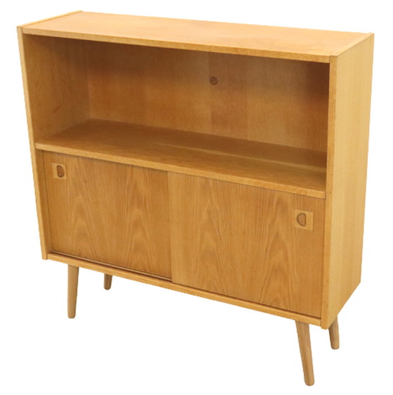 Image 1 of Washed oak kastje 'Liseleje' vintage