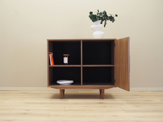 Image 1 of Notenhouten kast, Scandinavisch ontwerp