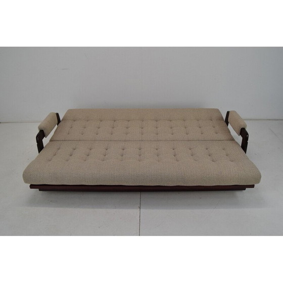 Image 1 of Mid-eeuwse driezitsbank, Tsjecho-Slowakije 1980