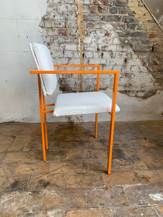 Image 1 of Paar postmoderne oranje fauteuils en boucléwol stof