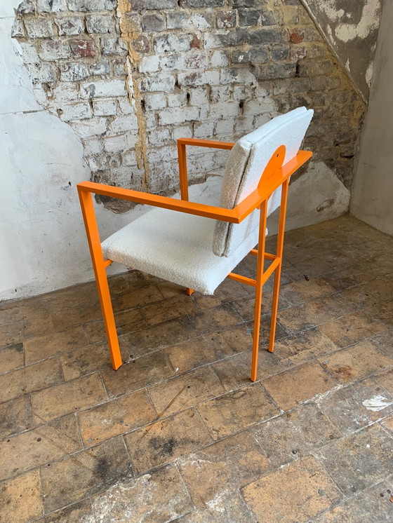 Image 1 of Paar postmoderne oranje fauteuils en boucléwol stof