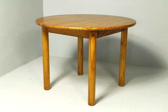 Image 1 of Scandinavische ronde grenen eettafel, 1970S