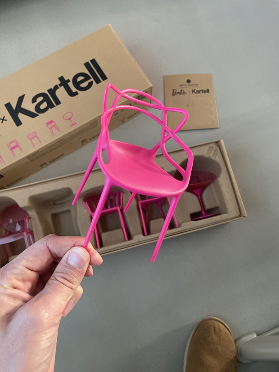 Image 1 of Barbie X Kartell Collectie Stoelen