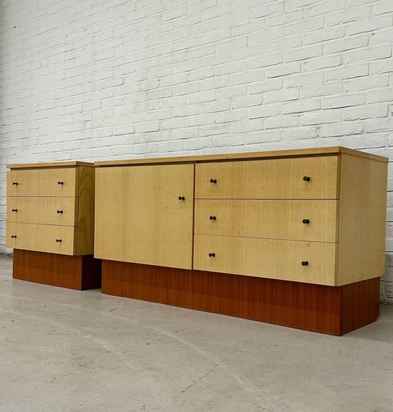 Image 1 of Vintage 2-Delig Sideboard / Dressoir