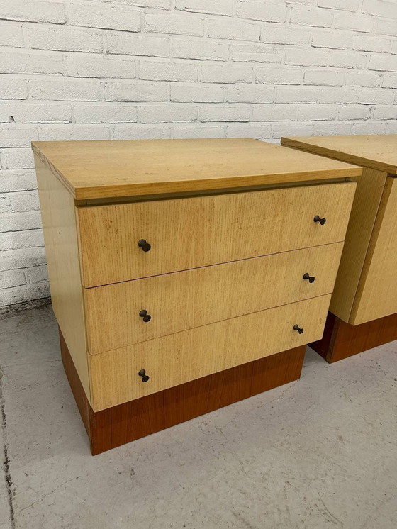 Image 1 of Vintage 2-Delig Sideboard / Dressoir