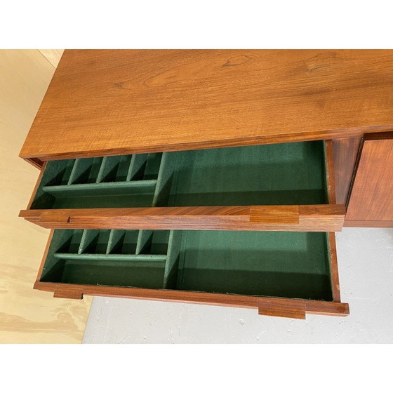 Image 1 of Mid century Knightsbridge dressoir van Robert Heritage voor Archie Shine, jaren 1960