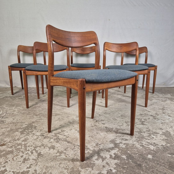 Image 1 of 6 Johannes Andersen Stoelen, Uldum Møbelfabrik Vintage Jaren 60 Deens