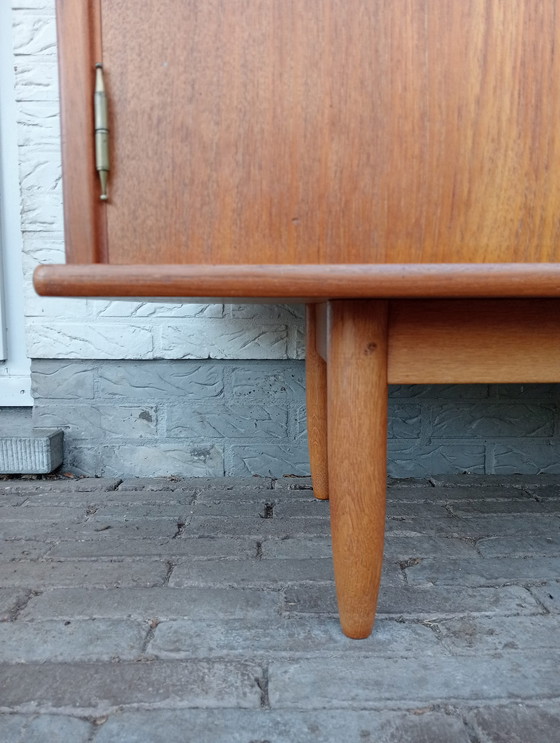 Image 1 of Vintage dressoir