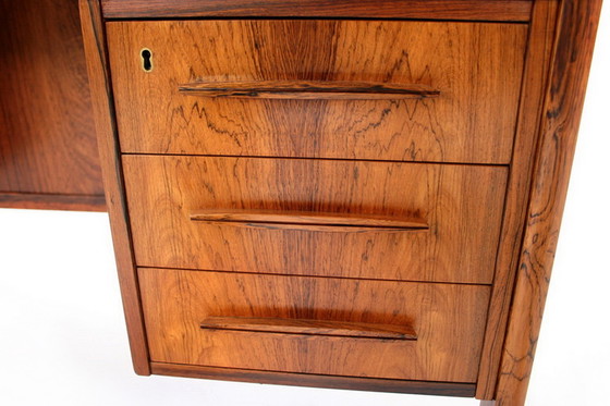 Image 1 of Deens Mid Century Braziliaans palissander / Rio palissander uitvoerend schrijfbureau / bureau