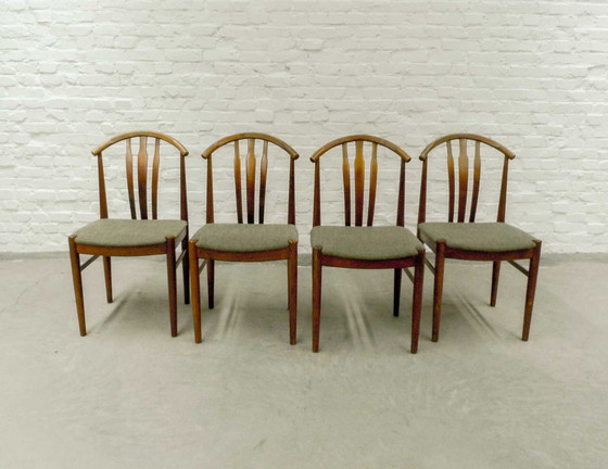 Image 1 of Scandinavische eetkamerstoelen in olijfgroen op massief eikenhouten frame, set van 4, jaren 60, Zweden