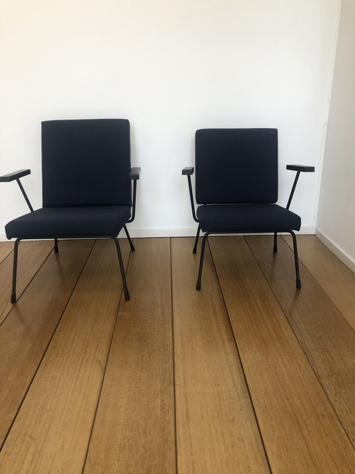 2x Gispen NS stoelen 1401