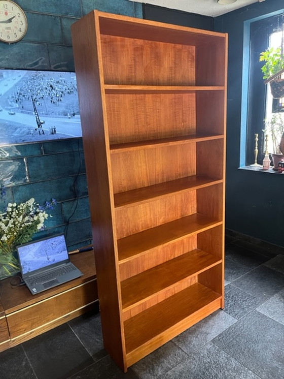 Image 1 of Mejdal Vintage boekenkast