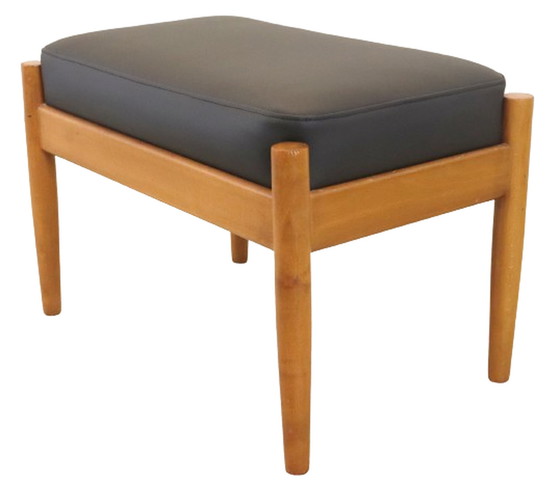 Image 1 of Deense voetenbank reupholstered vintage