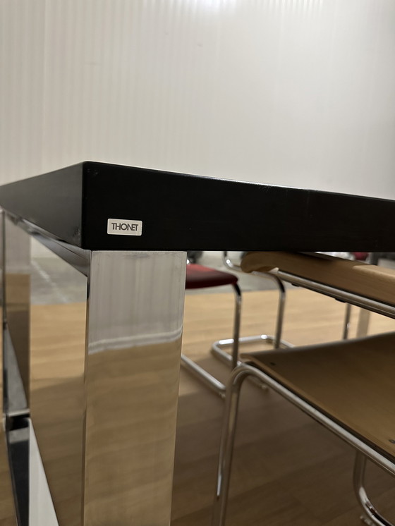 Image 1 of Houten Thonet Eettafel